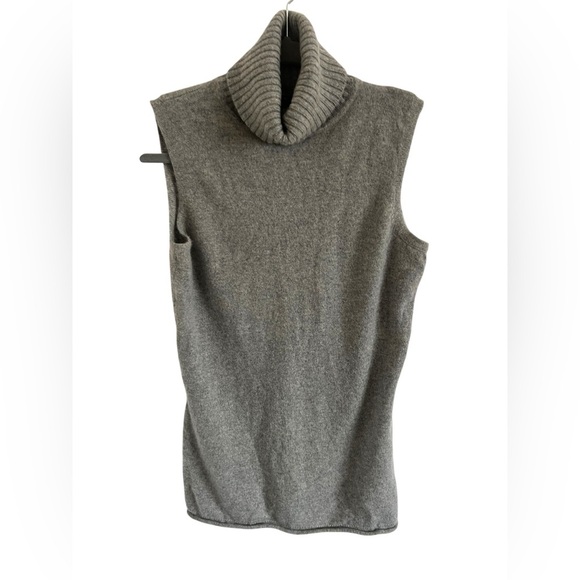 Lafayette 148 Cashmere Grey Turtleneck Tank Sweater, size small - Picture 1 of 6